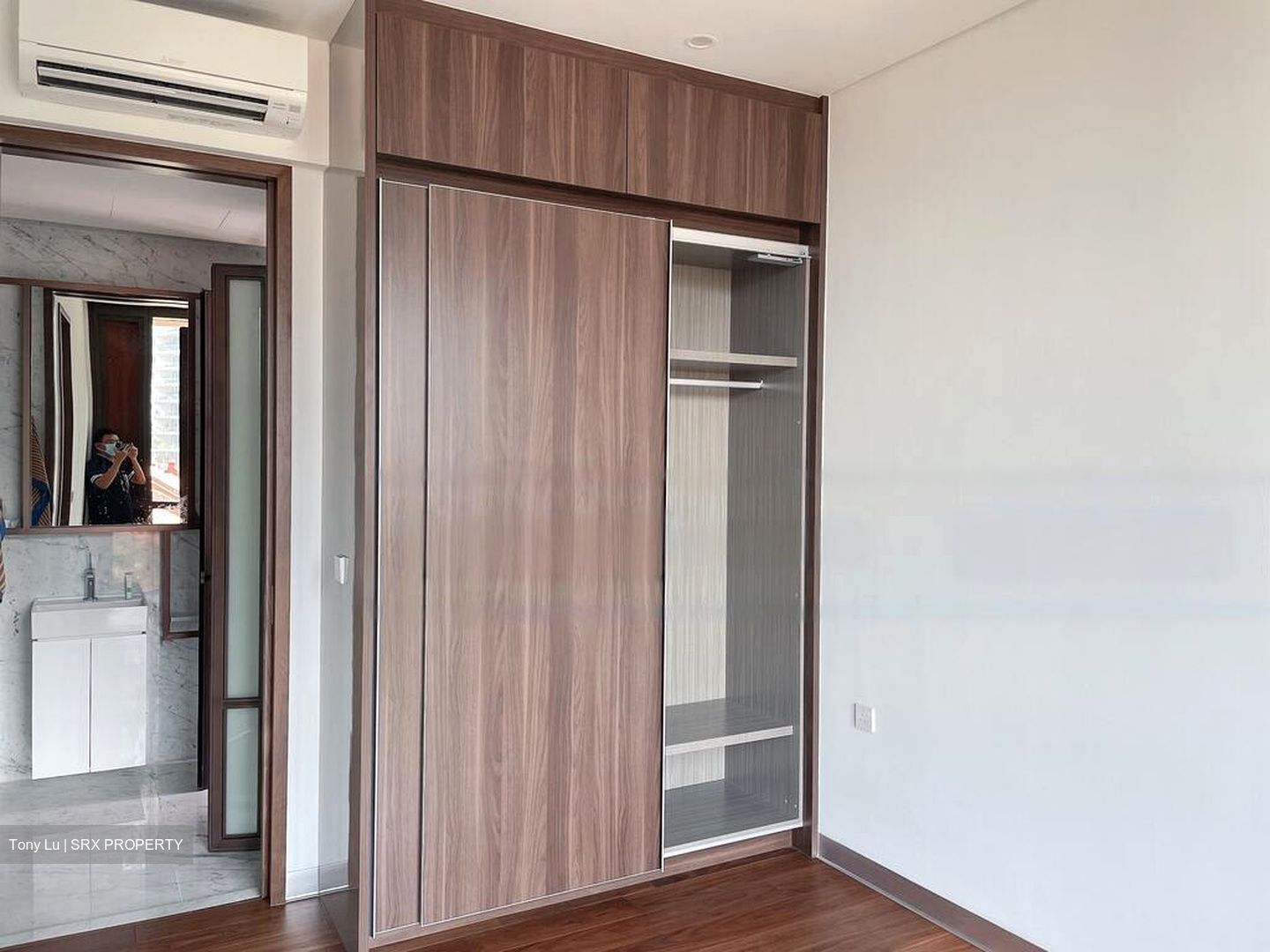 8 Hullet (D9), Apartment #458898761